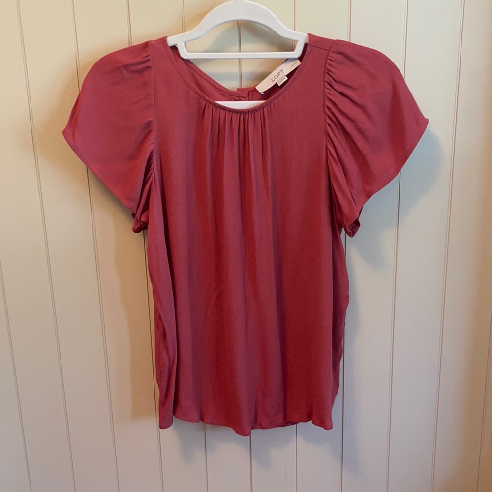 Loft coral flutter blouse